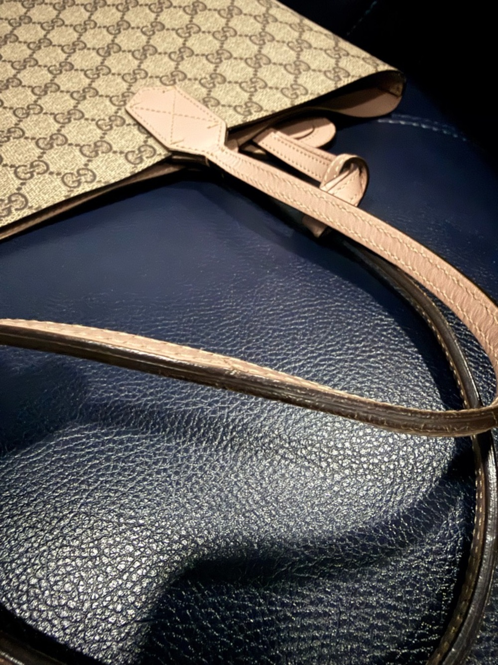 Gucci Reversible Tote - Picture 16 of 16